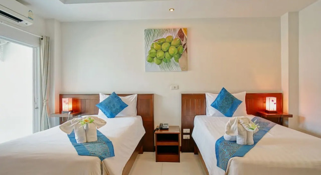 Двухместный номер Superior с балконом Ruen Buathong Boutique Hotel Patong Beach