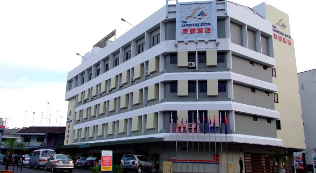 The Landmark Hotel, Prenota Hotel Batu Pahat Johor