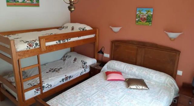Апартаменты Appartement en rez de chaussee de maison