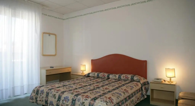 Hotel Villa Rosa, Book Hotel Centro Storico 