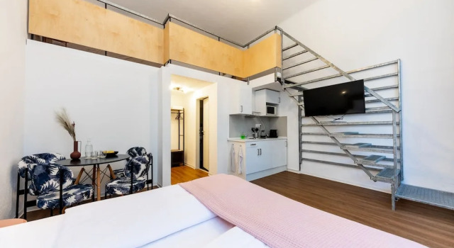 Студия Adagio Downtown Rooms