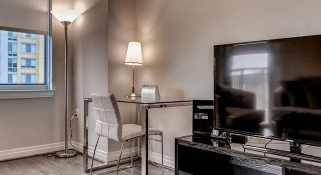Global Luxury Suites at Summer Street, Забронировать Отель Отели Стэмфорд 4 звезды, рядом с Железнодорожная Станция Metro-North, 4*