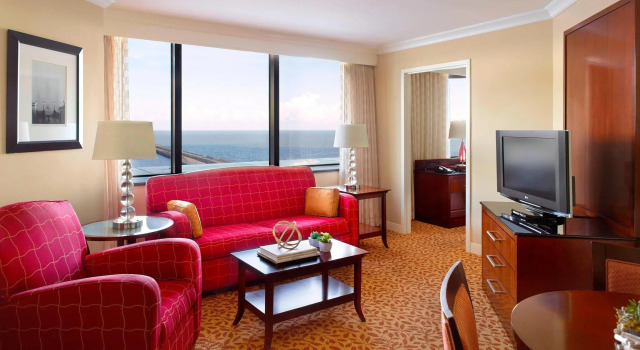 Клубный люкс c 1 комнатой с видом на озеро New Orleans Marriott Metairie At Lakeway