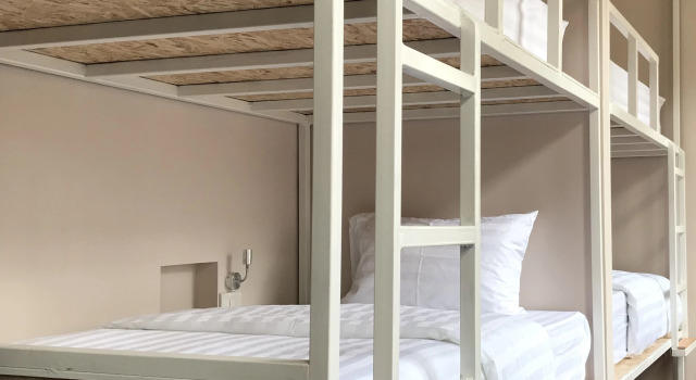 Кровать в общем номере (женский номер) Insight Hostel