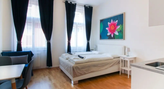 Bouquet Apartments
