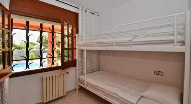Villa  Europa C061, Varaa Villa Hotellit Costa Brava uima-altaalla, Uima-allas