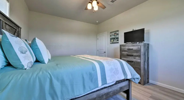 'sea Shell Chalet': Oceanfront Surfside Beach Gem, Book Chalet Sommerhuse i Surfside Beach, Hytte