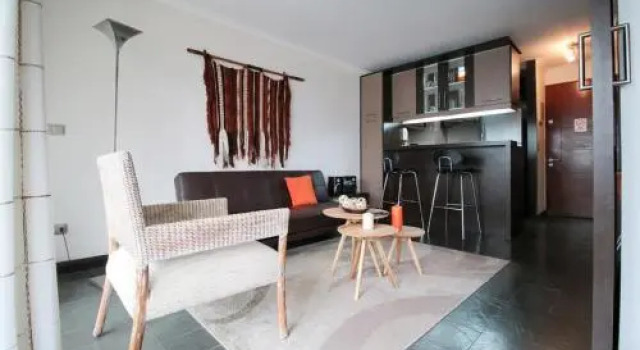 M Montt Las Condes, Buchen Sie Hotel Las Condes Metropolitan Region, in der Nähe von Einkaufszentrum Apumanque Mall