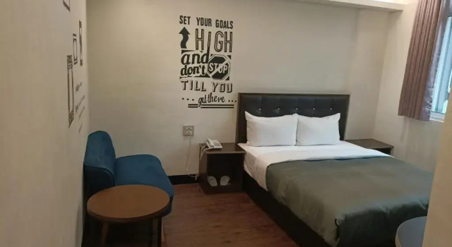 Holiday Business Hotel, Prenota Hotel Hotel economici a Taitung