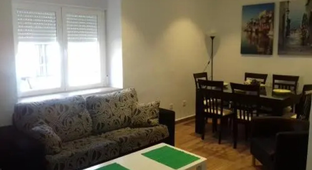Avila Flats Soterraña S10, Забронировать Апартаменты/квартира Отели Авила с парковкой, рядом с Церковь Сан-Педро, Парковка