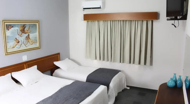 Трёхместный номер Standard ARQ Inn Hotel