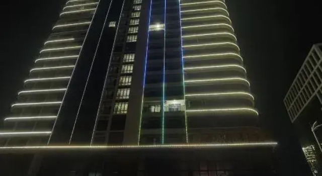 AA Hotel Chain (Shenshan Cooperation Zone Huihuang No.1 Branch), Rezerwuj Hotel Hotele w Shenzhen z parkingiem, Parking