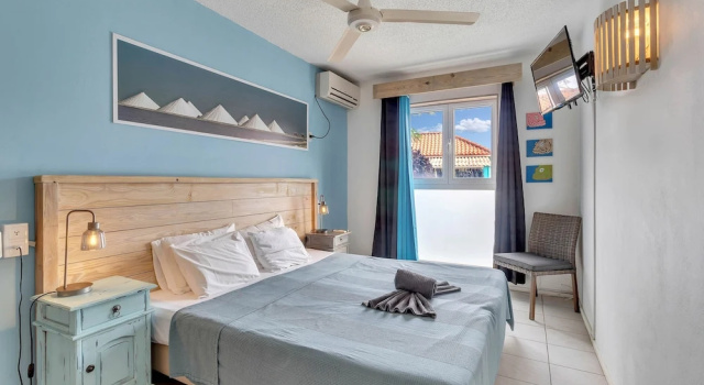 Апартаменты Standard Bonaire Oceanfront Apartments