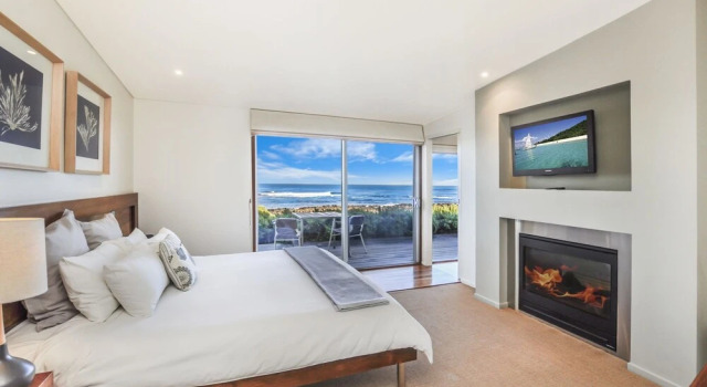 Hearns Beachside Villa 7, Prenota Villa Port Fairy Victoria