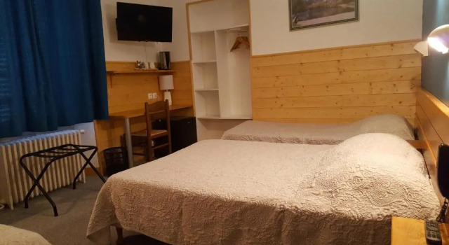 Четырёхместный номер Standard Hotel Glaizette