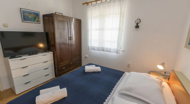 Apartments Ziva, Забронировать Апартаменты/квартира Апартаменты Примоштен, рядом с Общественный Пляж Порат, Апартаменты/квартира
