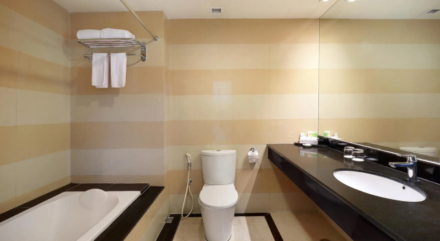 Двухместный номер Superior Swiss-Belhotel Maleosan Manado