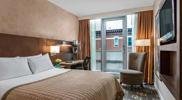 Wyndham Garden Chinatown