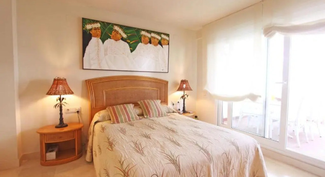 1105 beachfront apartment golden mile marbella