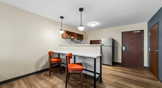 Двухместный люкс Everhome Suites San Antonio Lackland near SeaWorld by Choice Hotels