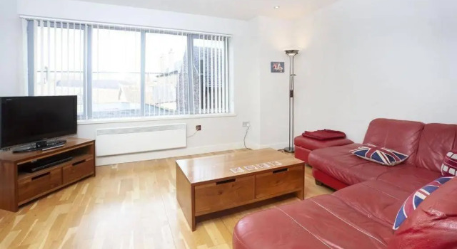 Апартаменты Apartment 12 Popeshead Court