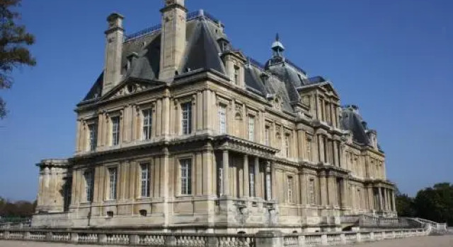 Le Solférino, Book Hotel Maisons-Laffitte Yvelines