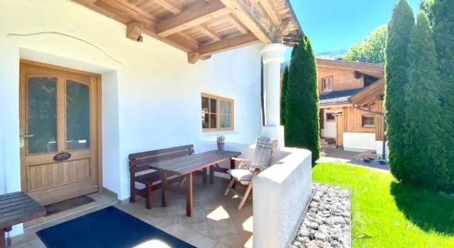 Апартаменты Dorfchalets & Apartments