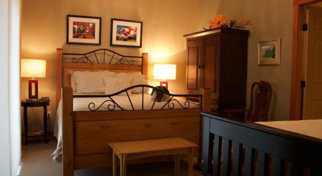 Windborne Bed & Breakfast, Prenota Hotel Castlegar Kootenay Rockies