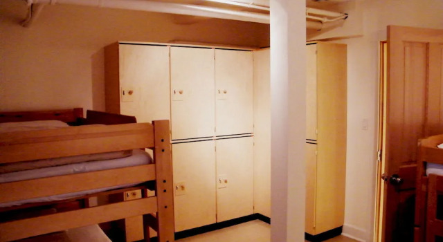 Dancing Bear Inn Hostel, Prenota Ostello Nelson Columbia Britannica