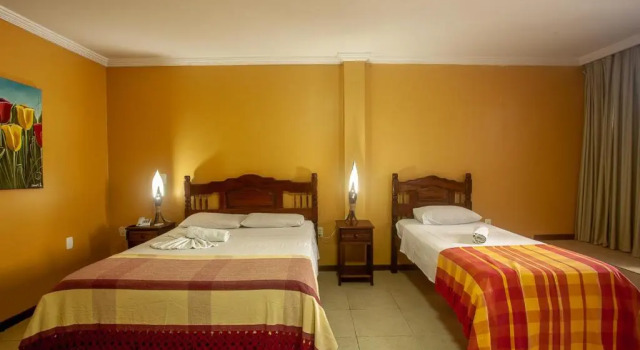 Трёхместный номер Deluxe с балконом Castelo Beach Hotel