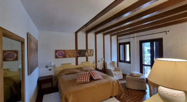 Полулюкс Is Benas Country Lodge