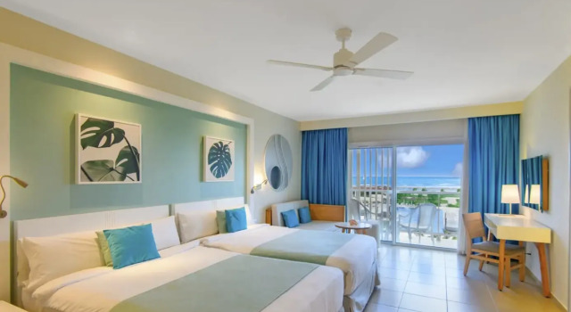 Полулюкс GRAND ASTON Cayo Paredón Beach Resort