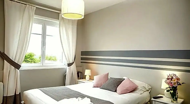 Номер Classic Hôtel INDARRA & SPA - Piscine