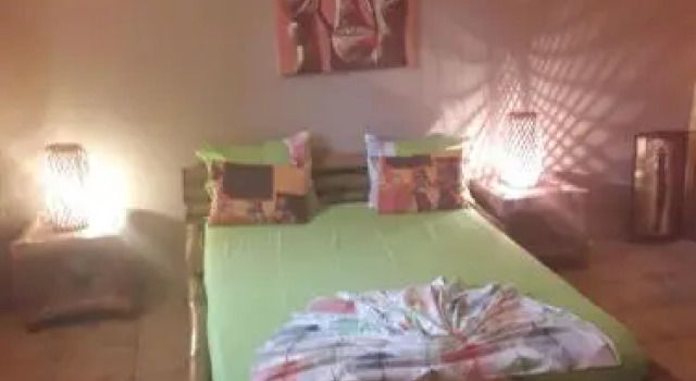Hotel Restaurant La Pirogue, Book Hotel Libreville Gabon