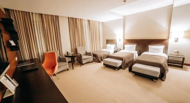 Трёхместный номер Superior Отель Point Hotel Baku