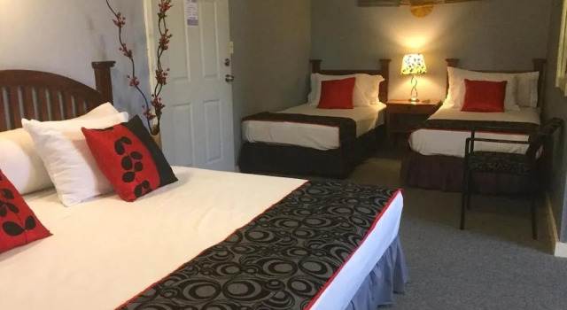 Hotel El Delfin, Boek Hotel Lívingston Izabal