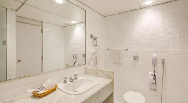 Четырёхместный номер без окна Rio Aeroporto Hotel Galeão