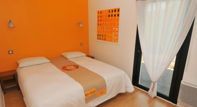Auberge Des VoyaJoueurs, Book Hostel / Vandrerhjem Hostels i Morbihan, Hostel / Vandrerhjem
