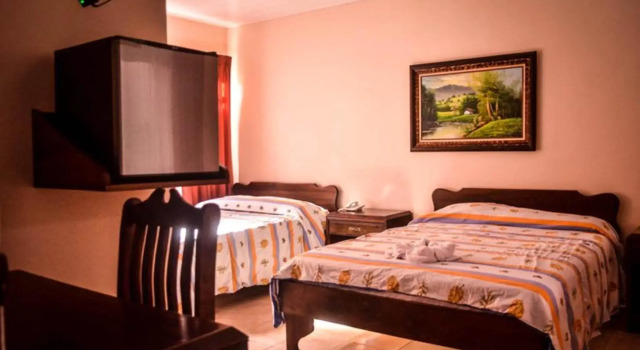 Hotel La Choza Inn, Buchen Sie Hostel Hostels in Alajuela, Hostel