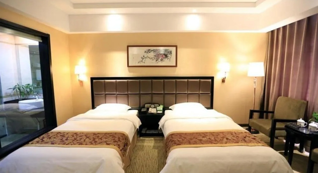 Jinan Yuemingxuan Hotel, Prenota Hotel Hotel a Shandong con parcheggio, Parcheggio
