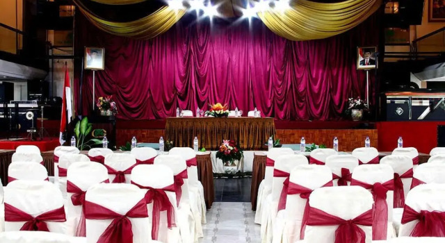 OYO 242 New Grand Park Hotel
