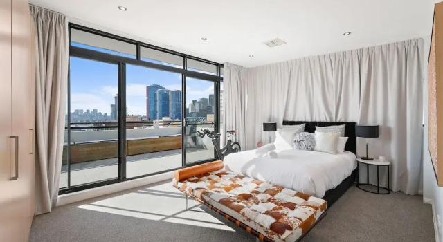 Darling Harbour Penthouse Views & Hot Tub, Забронировать Апартаменты/квартира Апартаменты Сиднея, рядом с Станция метро Wynyard, Апартаменты/квартира