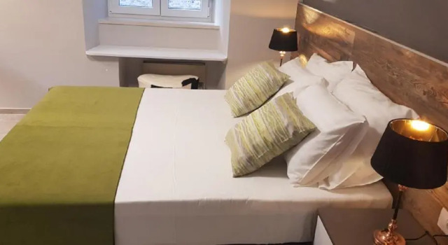 Apartments Giron