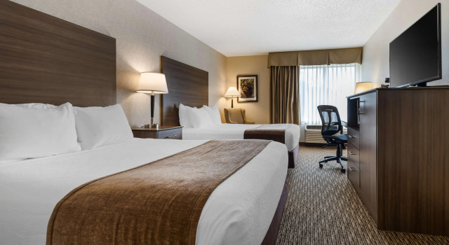 Standard Vierer Zimmer Best Western Spooner Riverplace