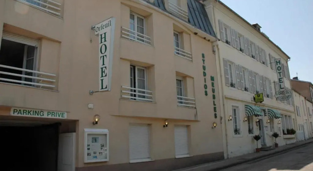 Двухместный номер Standard Цокольный этаж Hotel Restaurant d'Orfeuil