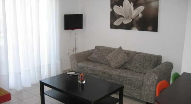 Molos Apartments, Book Apartment  