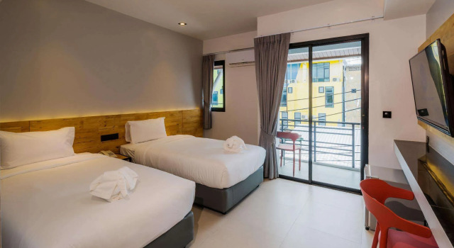 Lek Lek Samui Roomxcoffee Bar