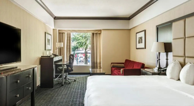 Номер Standard Hotel Bonaventure Montreal