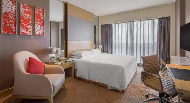 Номер Standard Renaissance Chengdu Hotel