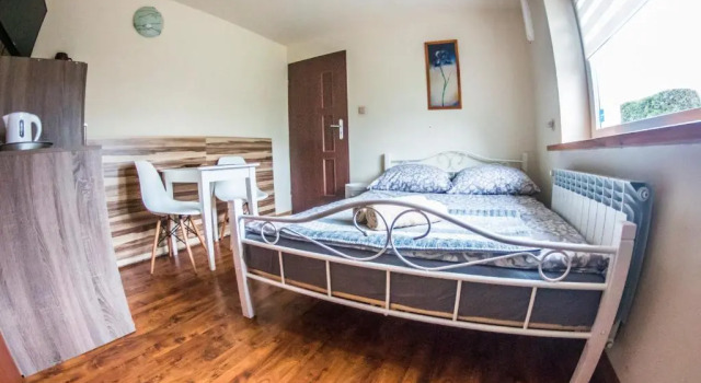 Pokoje Gościnne Fregata, Boek Hotel Hotels in Subkarpaten met parkeren, Parkeren